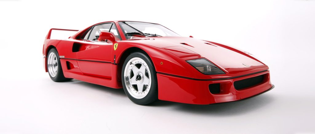 Ferrari_F40_1-8_Hero_Image_c8e8b946-d55b-470a-b0fa-da2036c98bae_2000x850_crop_center