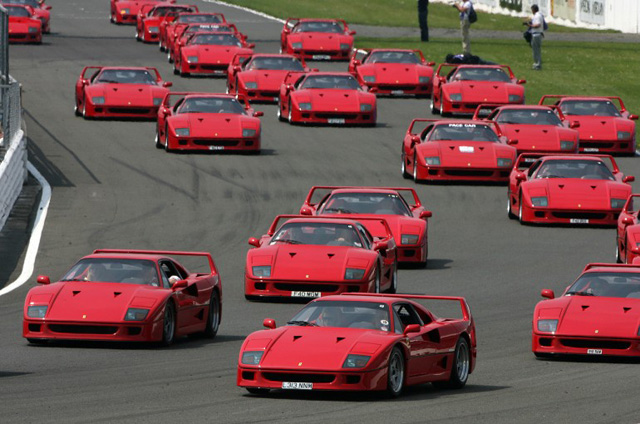 ferrari-f40s-silverstone-classic